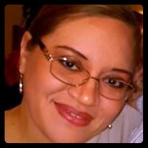 Meet your Posher, Adriana n